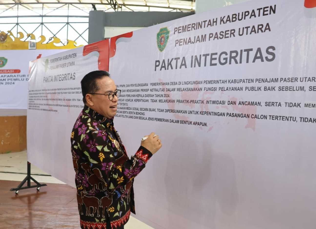 Buka Sosialisasi Netralitas ASN, Makmur Marbun : â€œ Laporkan Jika Melihat ASN PPU Terlibat Politikâ€