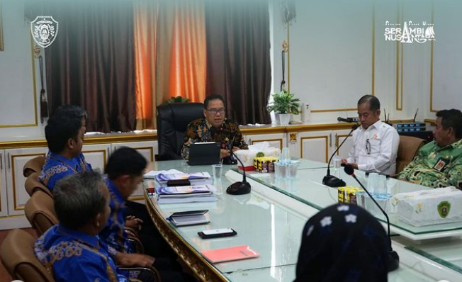 Gelar Audiensi Bersama Perumda, Makmur Marbun Sebut BUMD PPU Ruwet