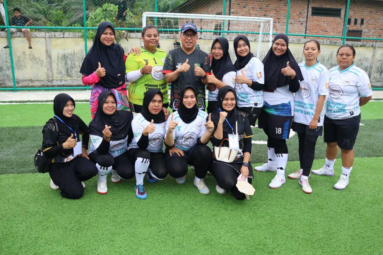 Buka Turnamen Futsal Galanita, Pj Bupati PPU Tekankan Pentingnya Olahraga 