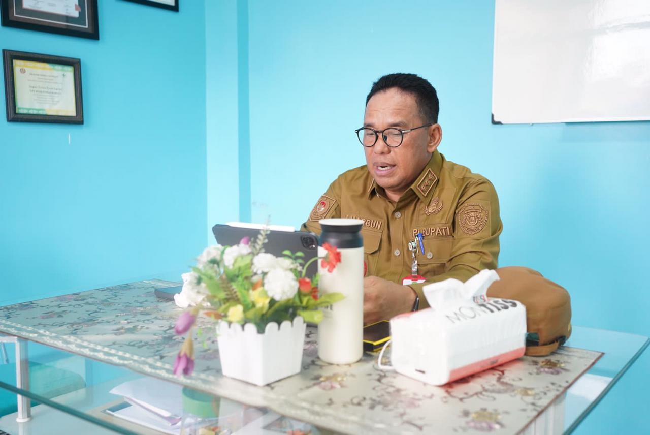 Makmur Marbun Membuka FGD Pembentukan Sekolah Laboratorium Pancasila Melalui Zoom Meeting