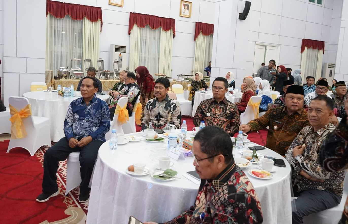 Wabup Waris Sambut Sinergi Pengembangan Pendidikan dalam Dialog Bersama Mendikdasmen RI