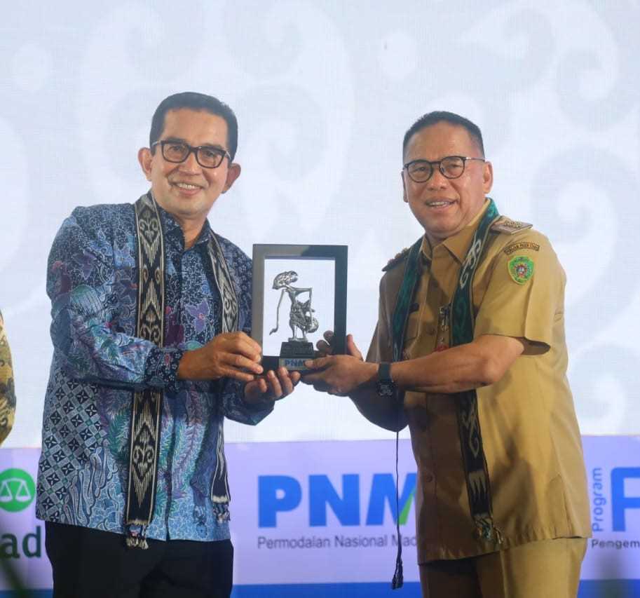 Buka PKU, Makmur Marbun : " Saya Telah Memberi Karpet Merah Bagi Pelaku UMKM di PPU