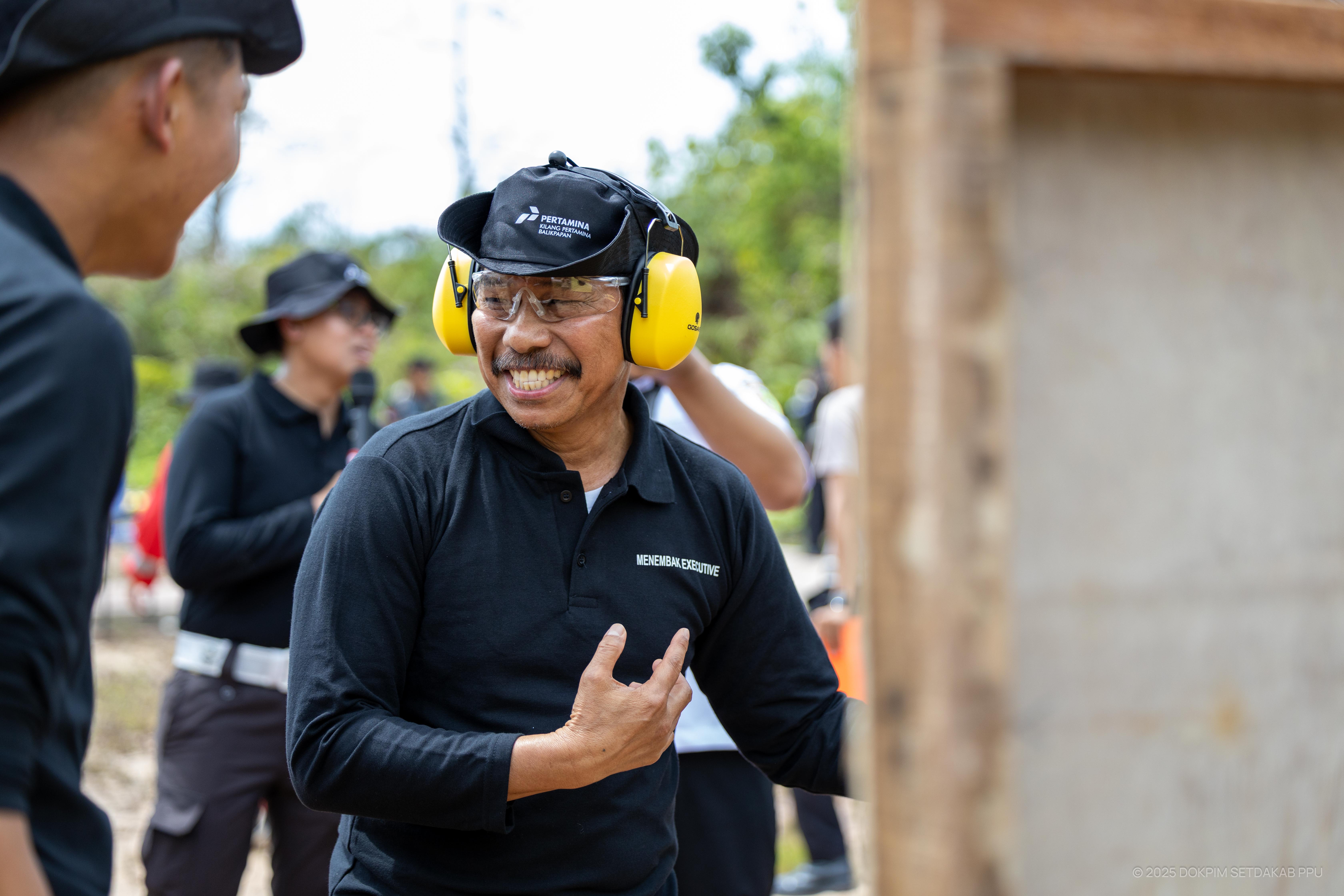 Wabup PPU Hadir dalam Latihan Menembak Bersama Polres PPU dan Forkopimda