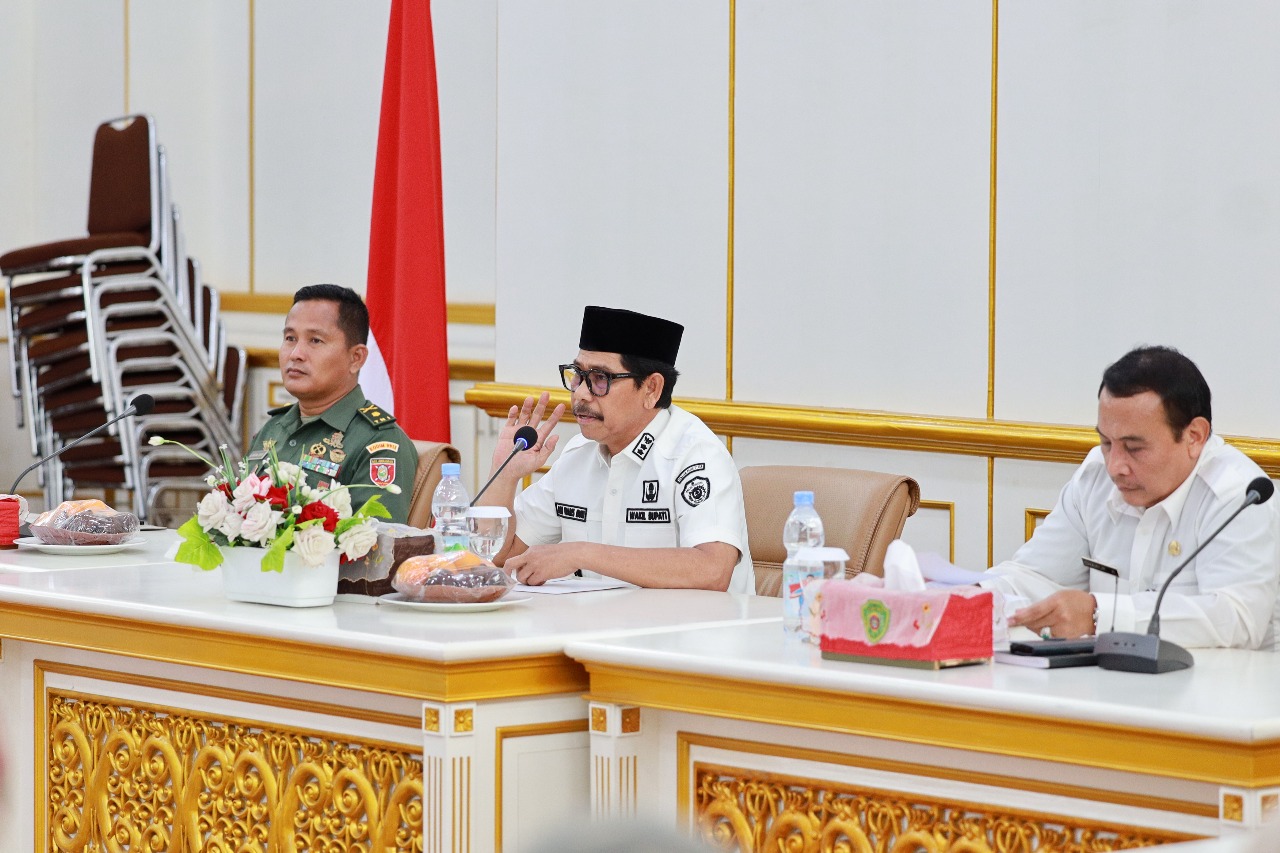 Evaluasi Stunting 2025 Digelar, Wabup Waris: Saatnya Perkuat Sinergi dan Perluas Mitra Orang Tua Asuh