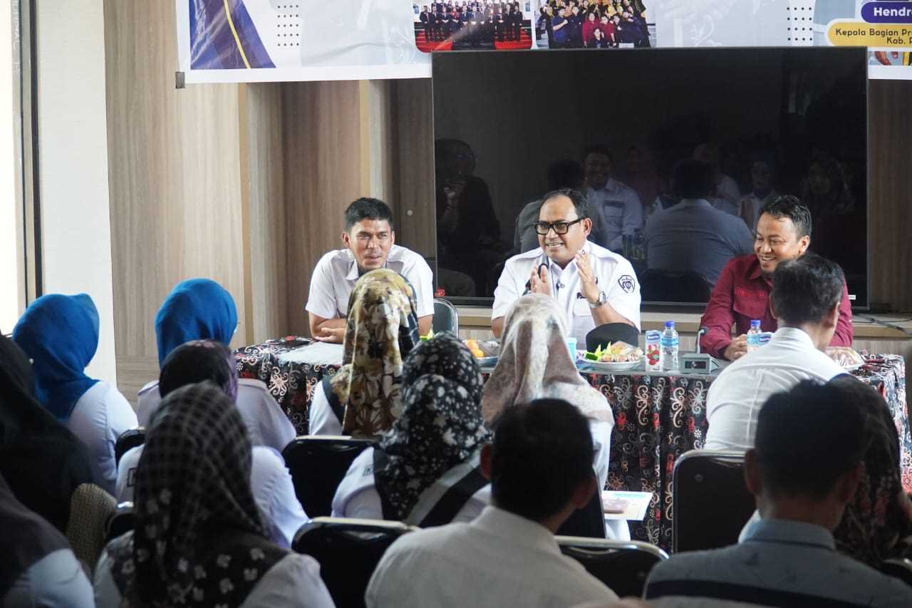 Buka Sosialisasi, Pj Bupati PPU Minta Pahami Peran dan Fungsi Humas Protokol