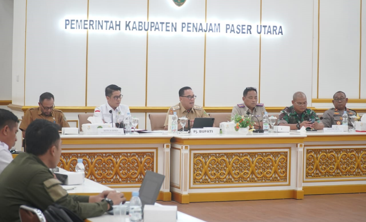 Pimpin Audiensi, Makmur Marbun : Penyusunan RTRW Merupakan Kesiapan Daerah Menyambut Investor