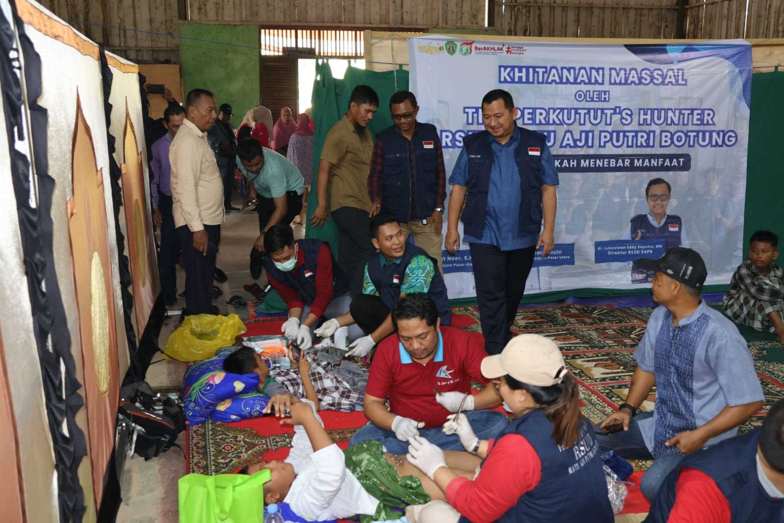 Hadiri Khitanan Massal di Kelurahan Sotek, Bupati PPU Apresiasi Kepedulian PIN Untuk Masyarakat