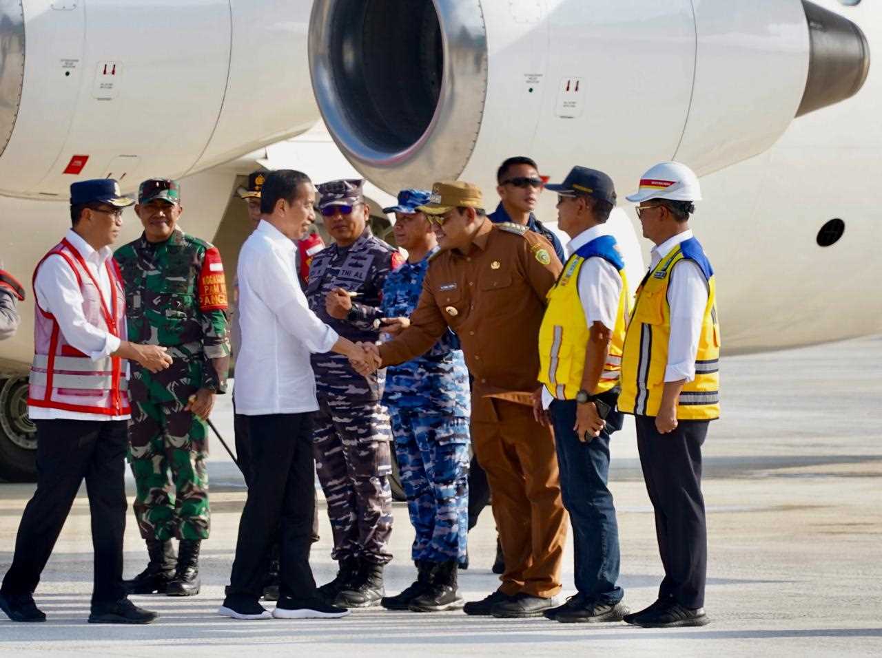 Sambut Pendaratan Perdana Presiden Jokowi di Bandara VVIP, Pj. Bupati PPU : " Ini Adalah Tonggak Sejarah Untuk Indonesia" 