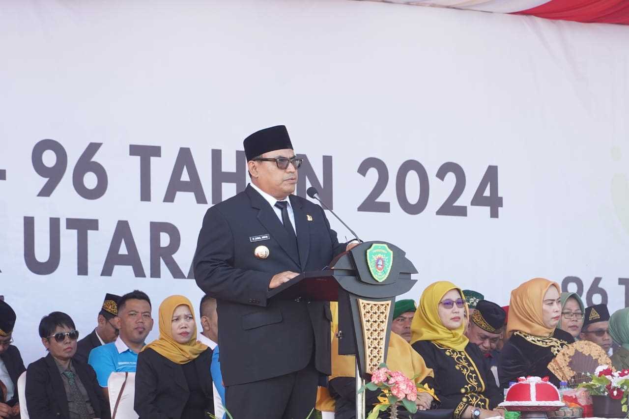 Pemkab PPU Gelar Apel Peringati Hari Sumpah Pemuda Ke- 96 Tahun 2024, Pj. Bupati Zainal Arifin : â€ Pemuda Harus Aktif Terlibat  Dan Menjadi Bagian  Program Pembangunan Baik Nasional Hingga Duniaâ€