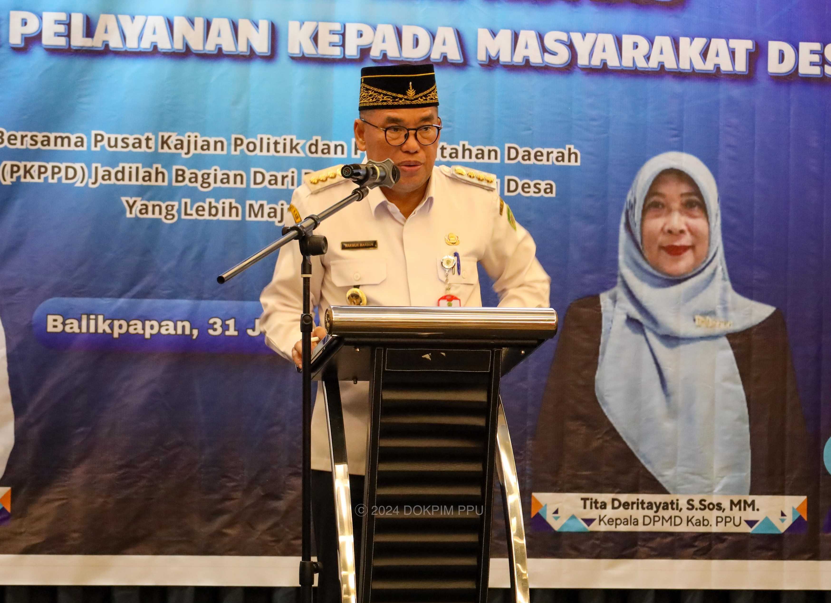 Buka Bimtek, Pj Bupati PPU Tekankan Pentingnya Pelayanan Masyarakat di Desa 