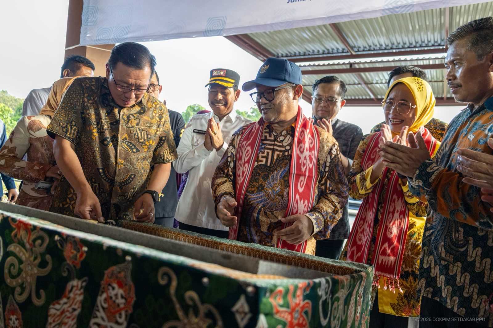 Wabup WarisDampingi Mendikdasmen Resmikan SDN 020 Sepaku sebagai Sekolah Cerdas IKN