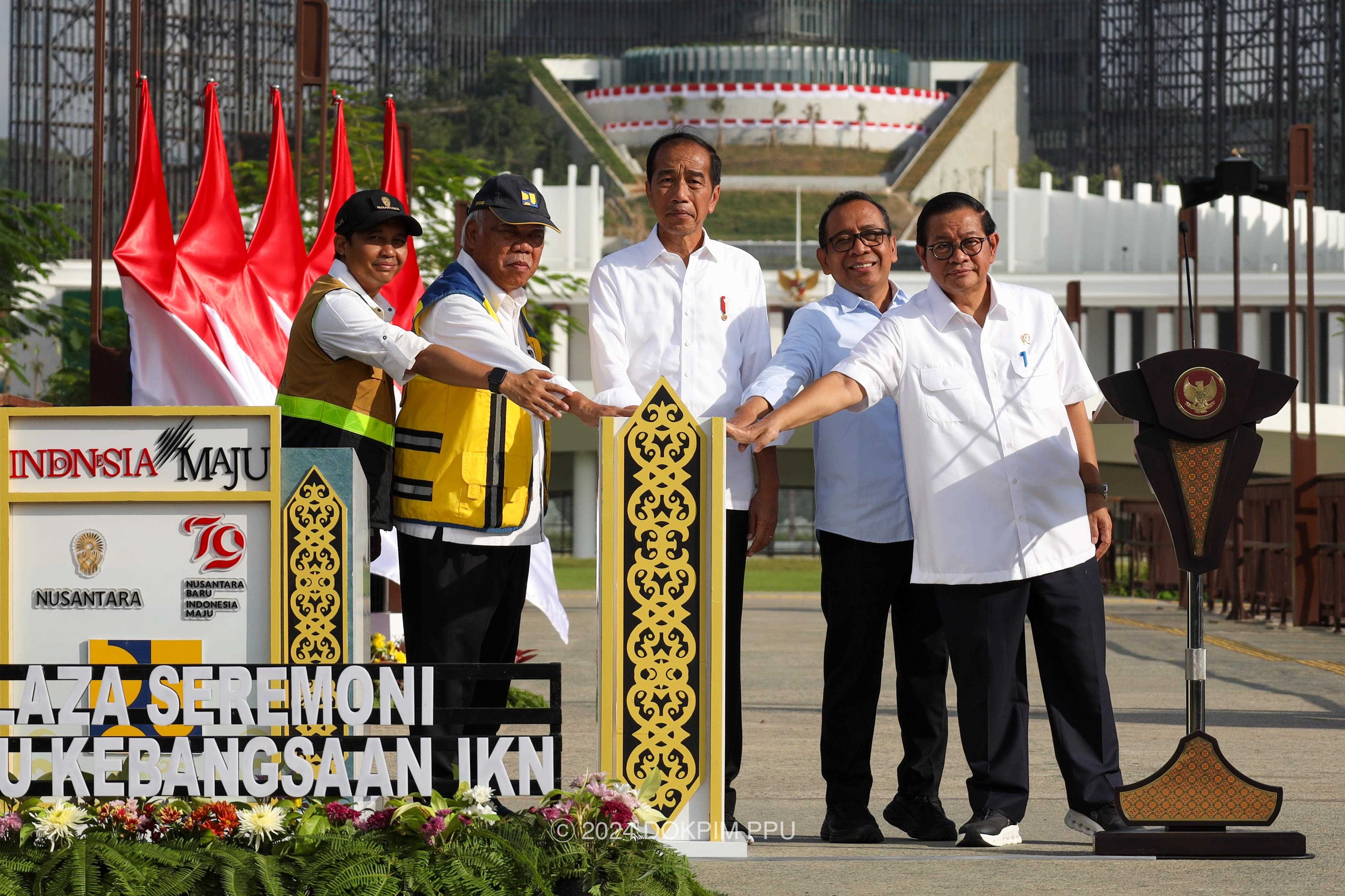Pj. Bupati Makmur Marbun Hadiri Peresmian Plaza Seremoni Sumbu Kebangsaan di IKN oleh Presiden Jokowi