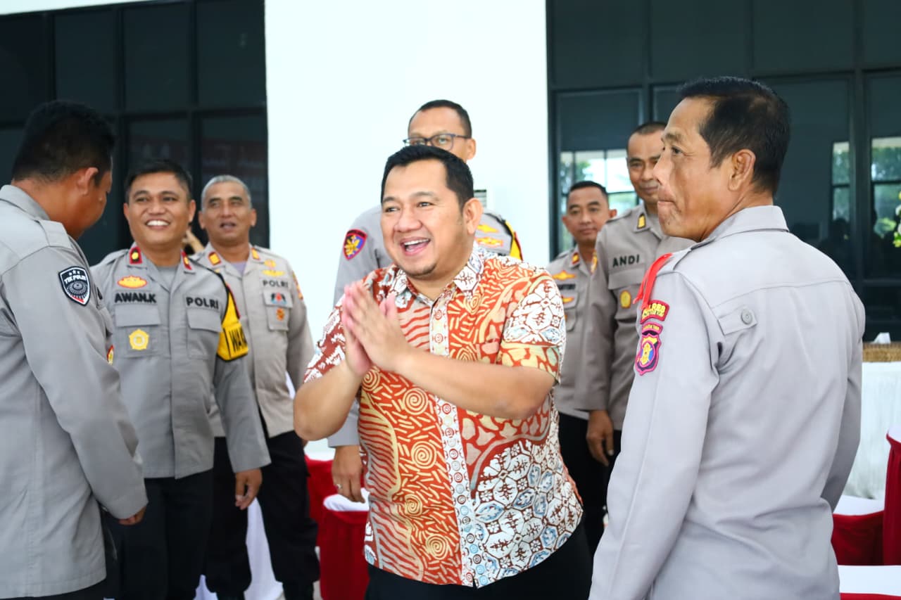 Bupati Mudyat Noor Hadiri Ramah Tamah Perayaan Natal di Mapolres PPU