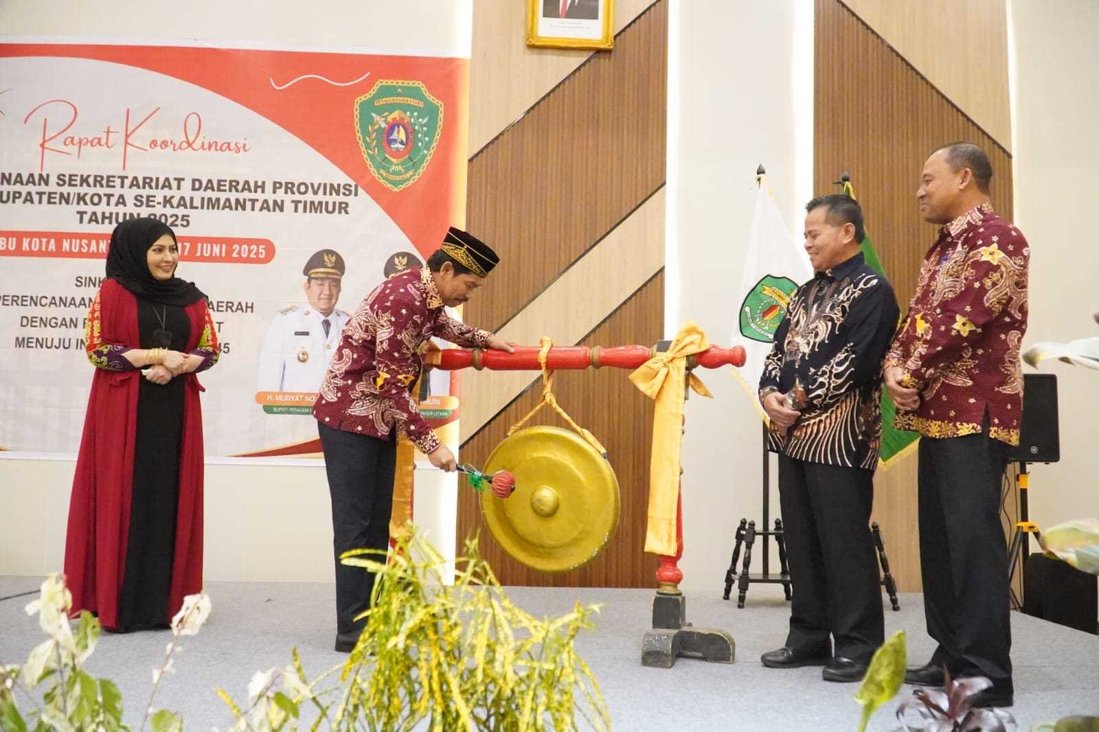 Welcome Dinner Pembukaan Rakor Perencanaan Setda se-Kaltim, Wabup Waris: “Sinkronisasi Kebijakan Pemerintah Pusat dan Daerah, Kunci Sukses Pembangunan”