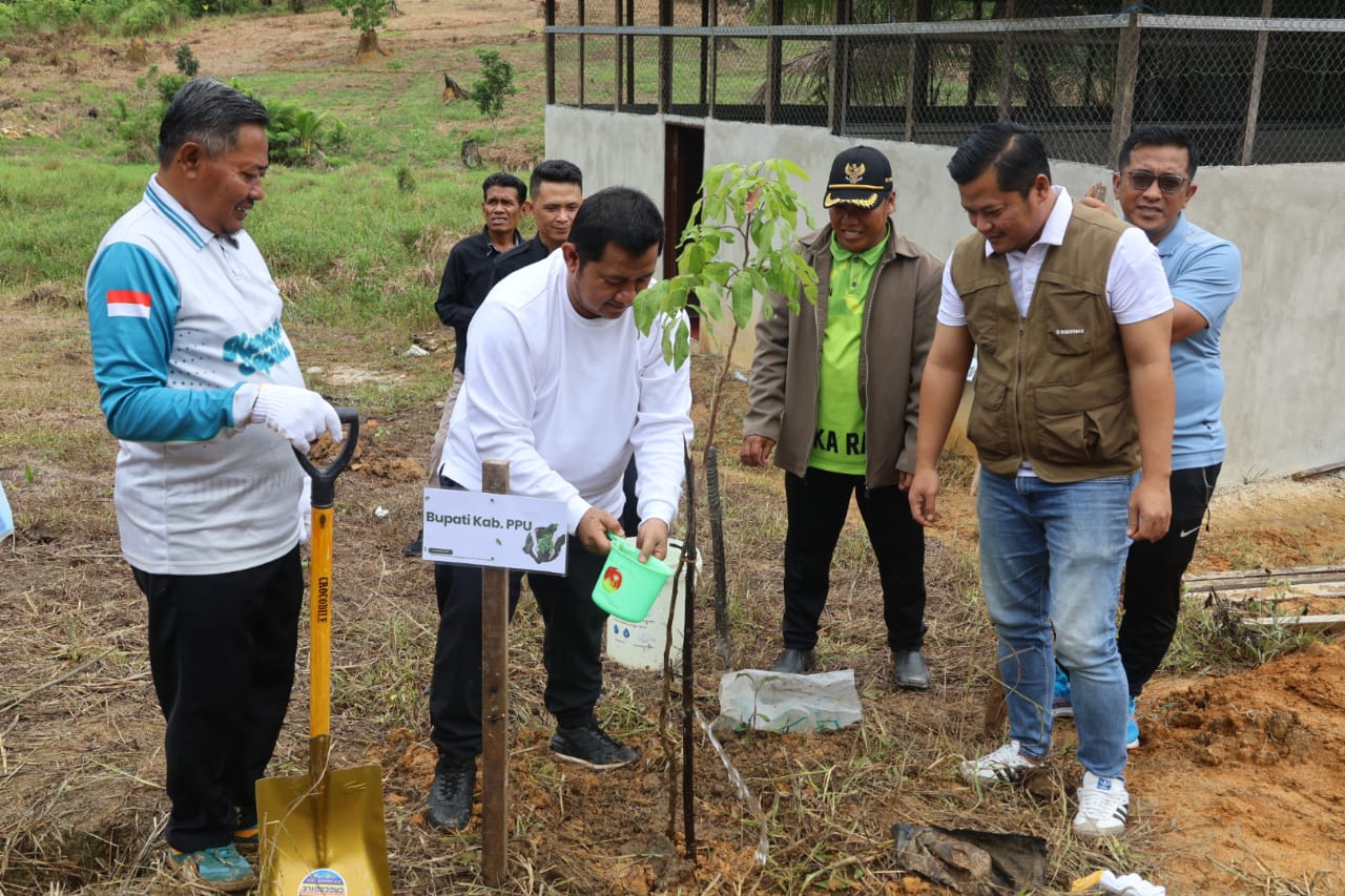 Bupati PPU Dukung Pembentukan Kampung Buah di Desa Sukaraja
