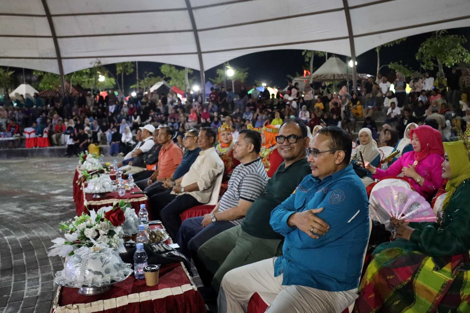 Hadiri Malam Pentas Seni dan UMKM, Pj. Bupati Zainal Arifin Beri Motivasi Untuk Kemajuan UMKM di PPU