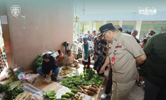 Pj. Bupati PPU Blusukan ke Pasar Induk Penajam