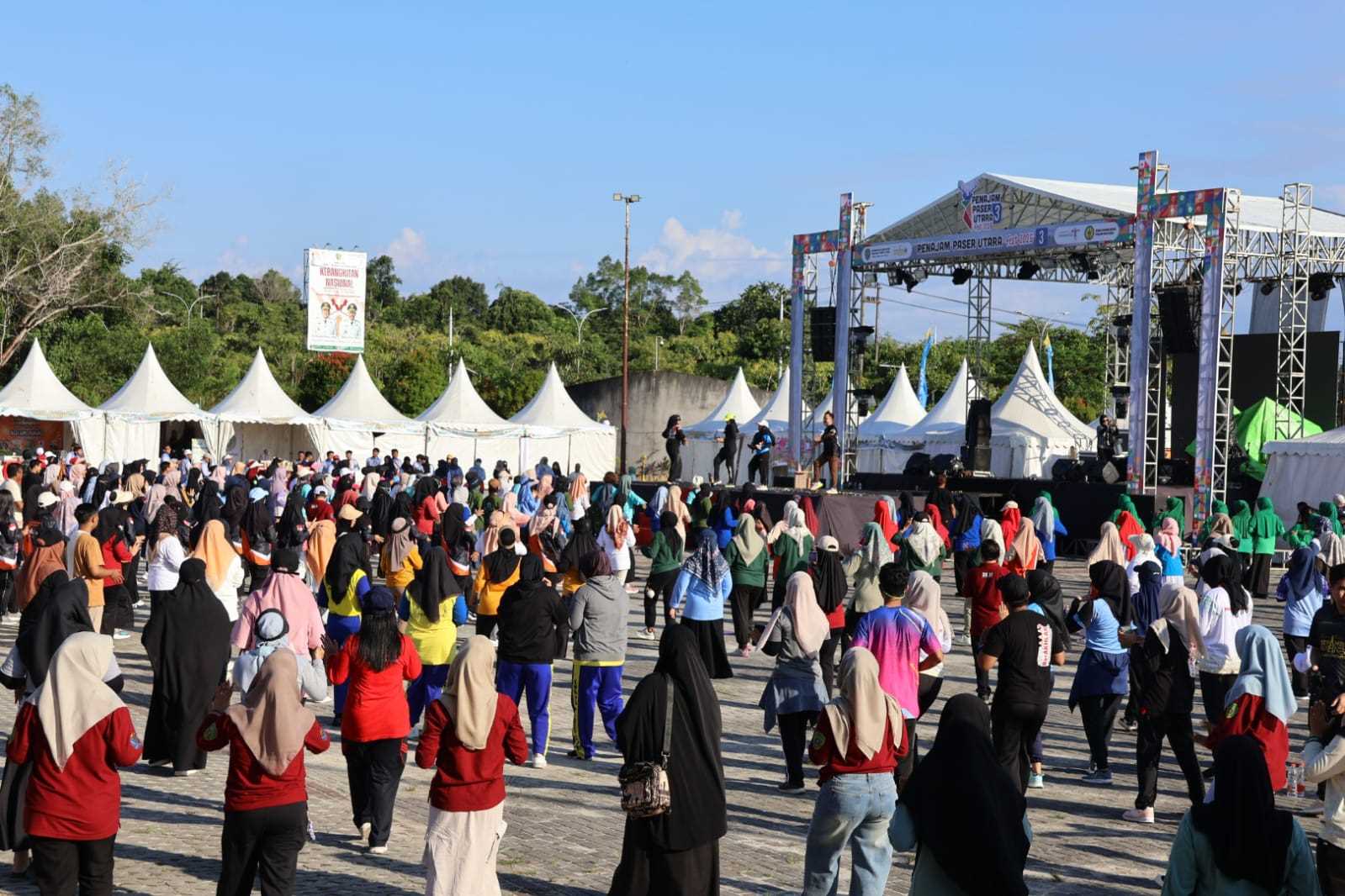 Ratusan Peserta Meriahkan Senam Massal Rangkaian PPU FEST 3 Tahun 2025