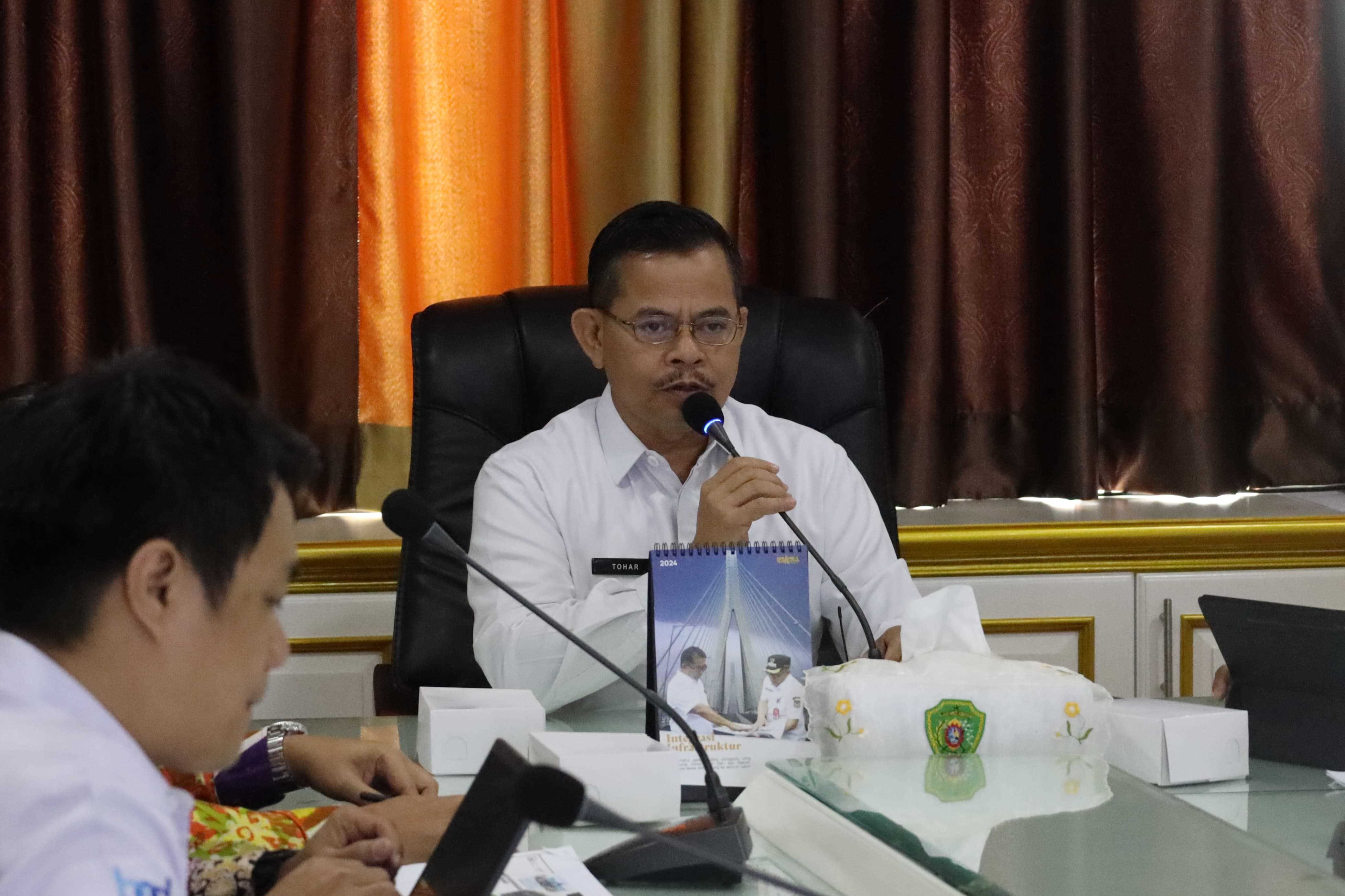 Sekda Tohar, Pimpin Rakor TPAKD PPU Dalam Rangka Percepatan Proses Literasi dan Inklusi Keuangan Daerah