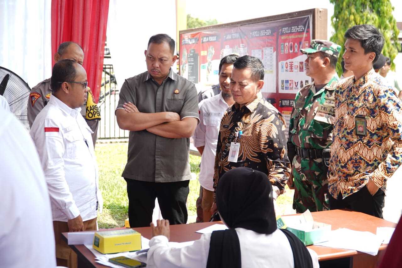 Sekda PPU Hadiri Simulasi Pemungutan Suara dan Rekapitulasi Hasil Pilkada 2024