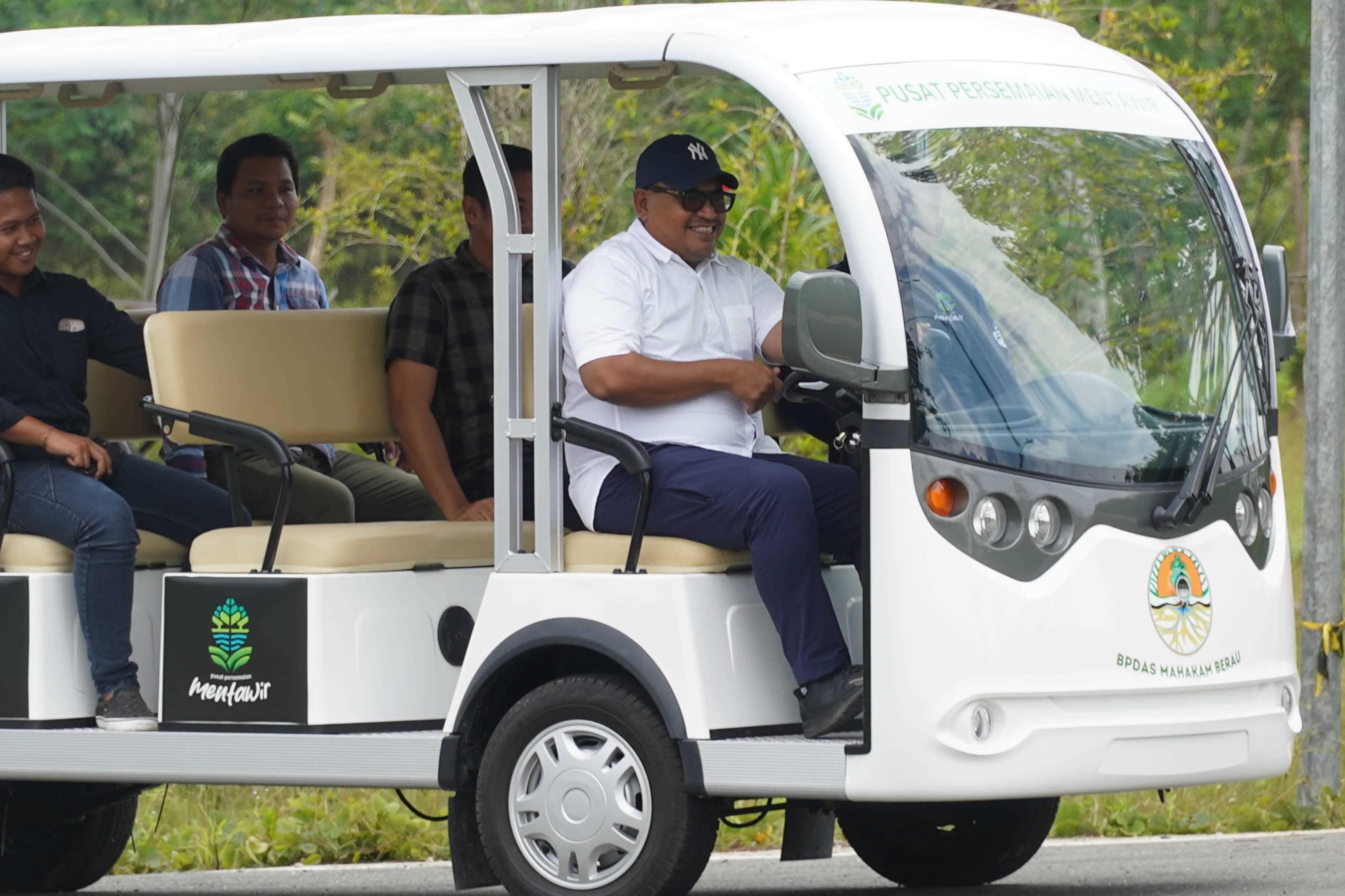 Kunjungan Kerja Pj. Bupati di Persemaian Mentawir bersama BPDAS Mahakam Berau