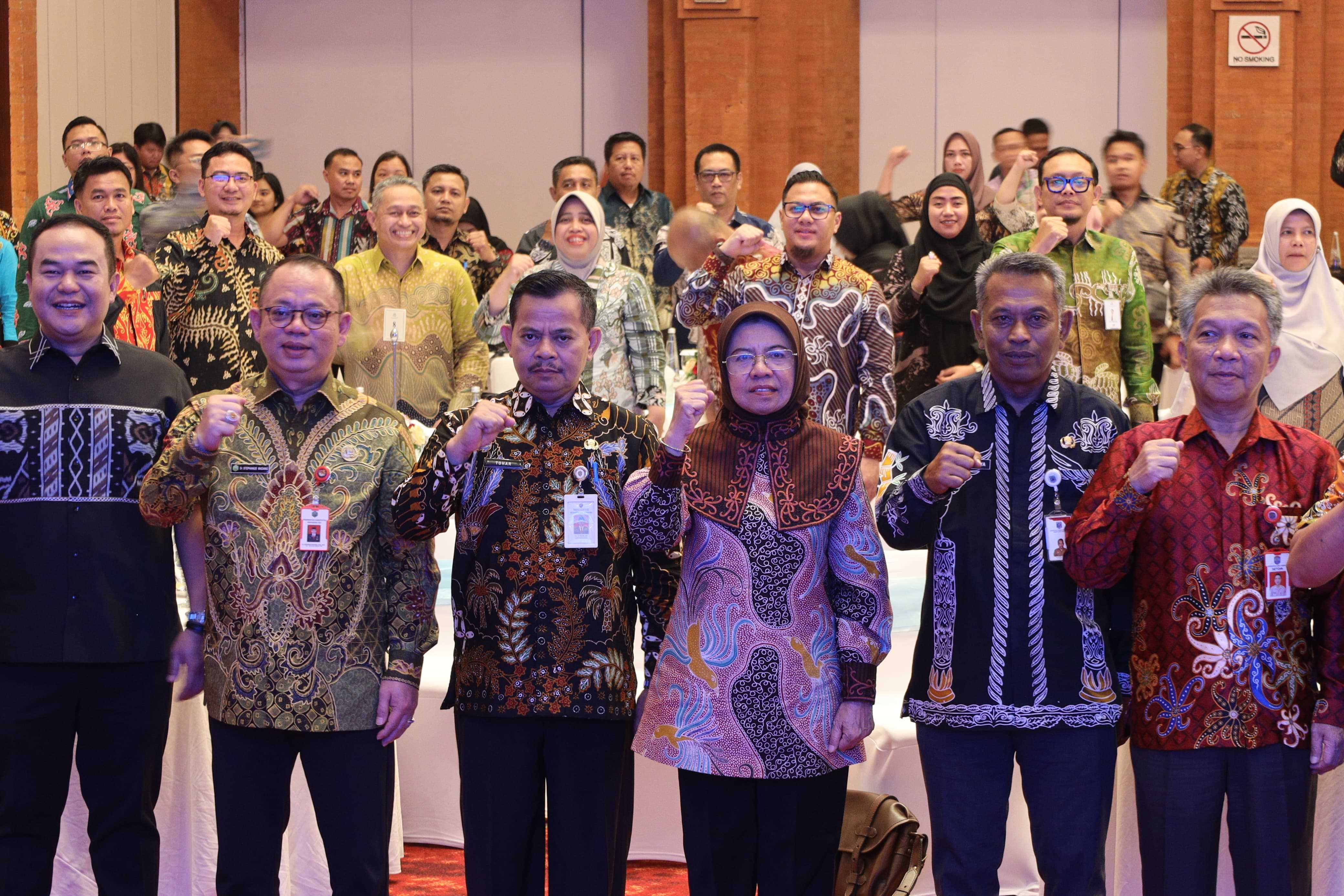 Sekda PPU Hadiri High Level Forum dan FGD Pemda se-Kaltim dan Kaltara