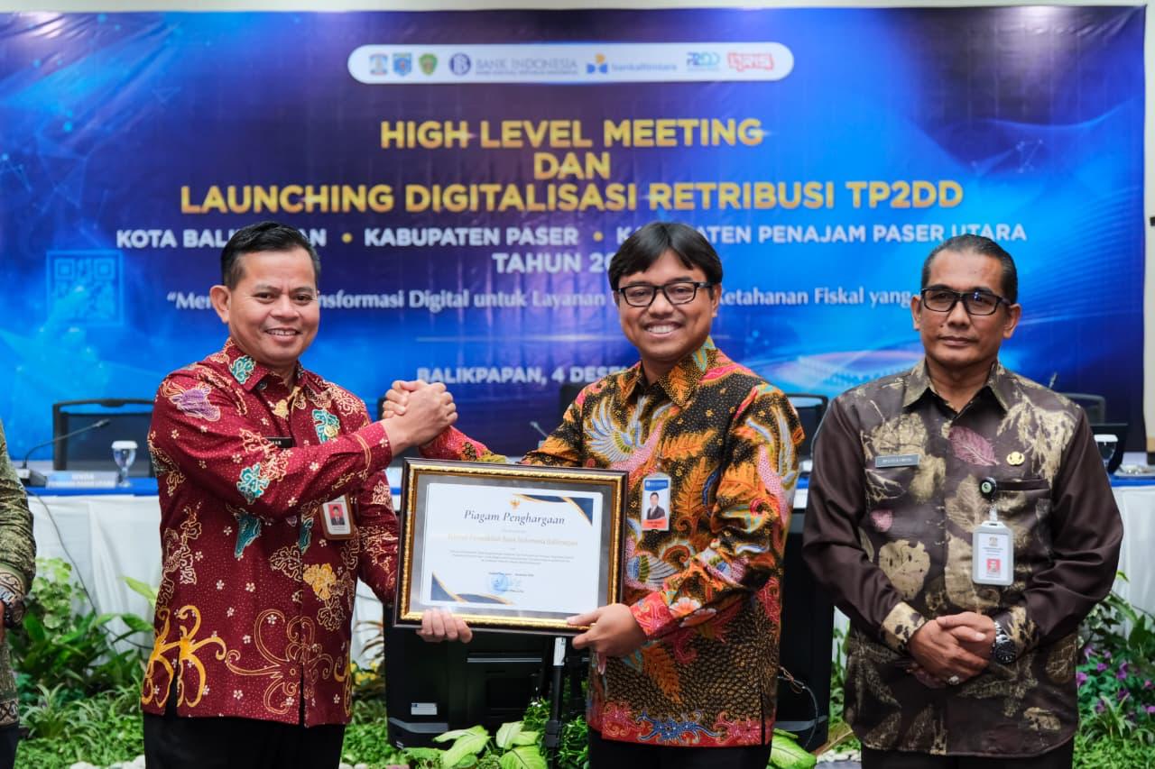 Sekda PPU Tohar Haidiri High Level Meeting TP2DD di Balikpapan