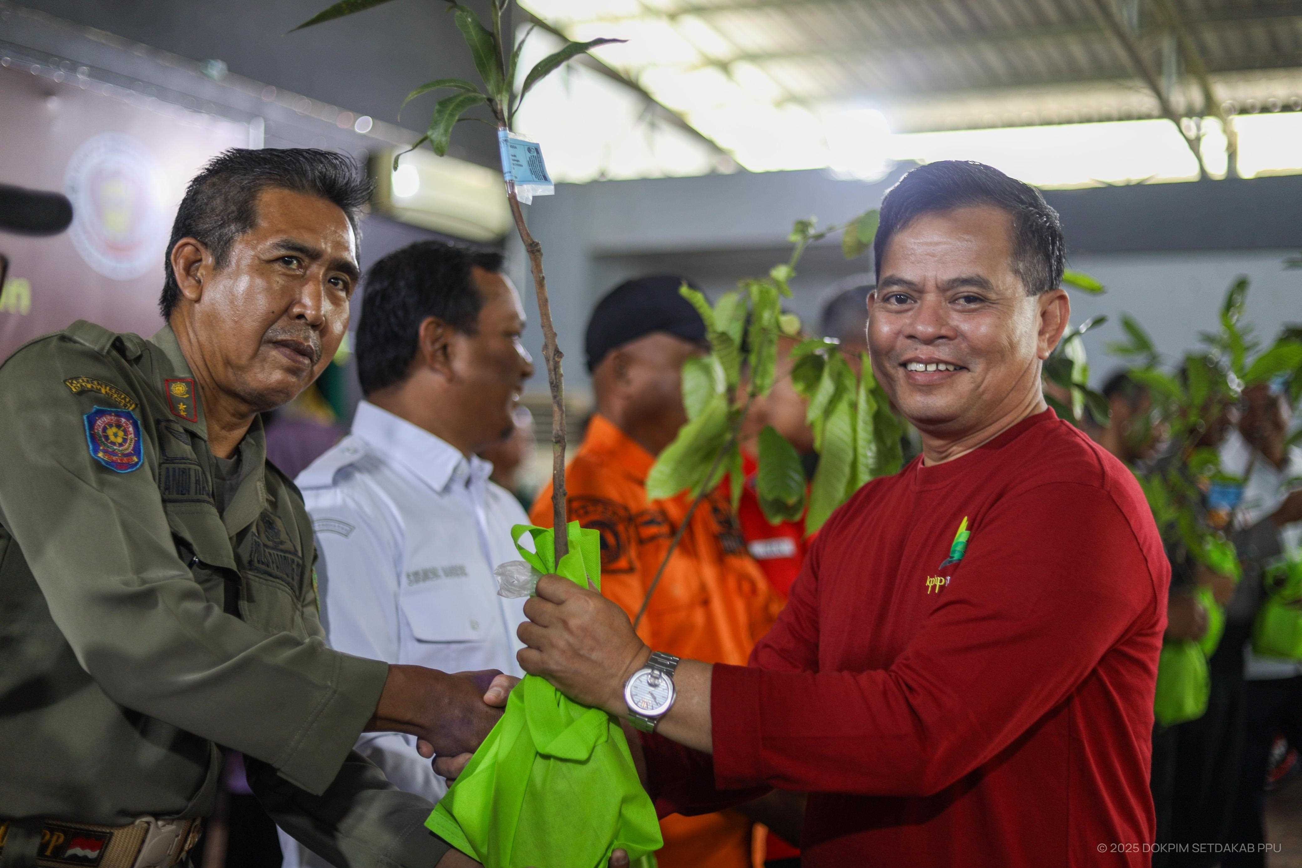 Kampanye Pencegahan Karhutla: Sekda PPU Ajak Guru Tanamkan Nilai Cinta Lingkungan Sejak Dini